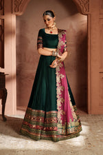 Ragni '25 - IV-65 Embroidered Velvet