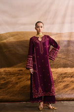 Winter Kiss '25 - DEEP PLUM LUXURY EMBROIDERED KARANDI 2PCS SET (NPA2-25318)