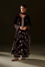 Velvet Edit II '25 - IV-70 Embroidered Velvet