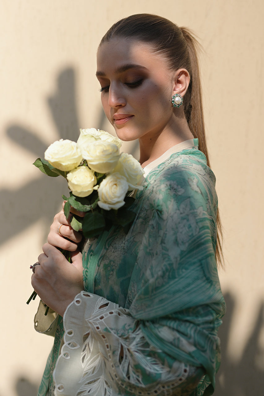 Nyra (A) Sania Maskatiya