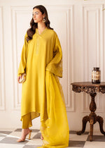 Mahee '25 - Mustard Frills