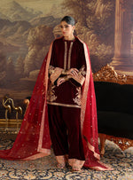Velura Velvet Edit '25 - Cleo Farshi