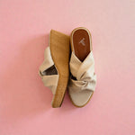 Winter Kiss '25 - DUNE WEDGE (ZBN-25005)