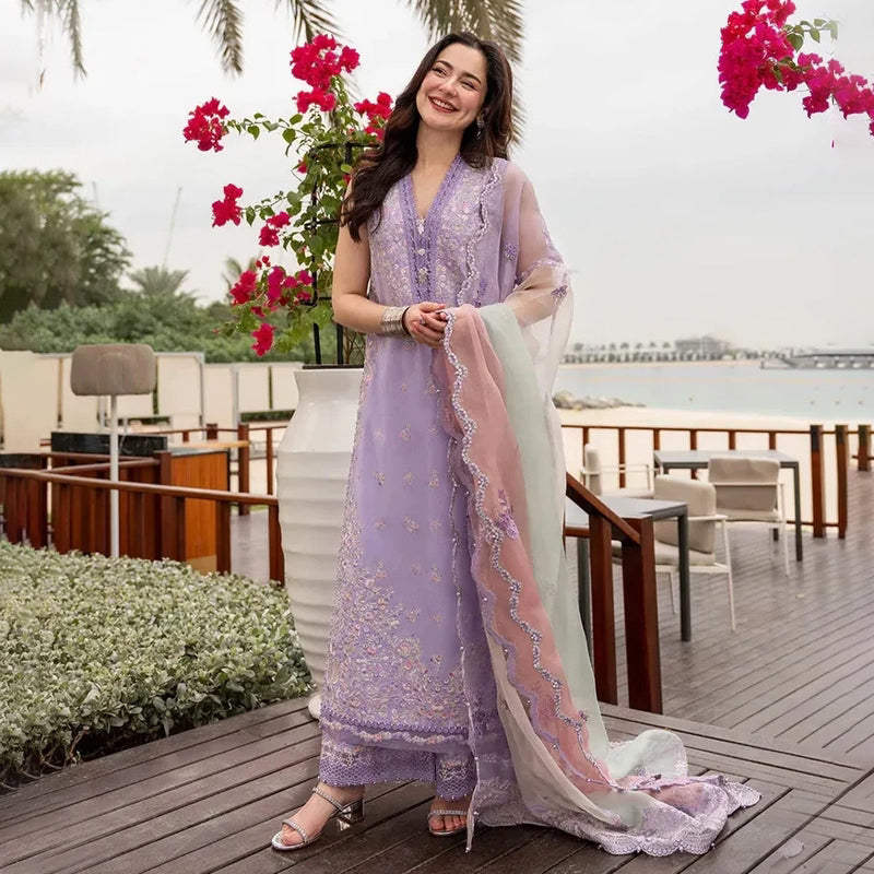 Faiza Saqlain
