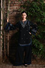 Winter Kiss '25 - MIDNIGHT PETAL LUXURY EMBROIDERED KARANDI 2PCS SET (NPA2-25314)