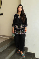 Solis Basic Pret '26 - Elara Black