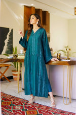 Semi Formals '25 - Amira