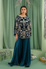 Lustre The Velvet Glow '26 - Navy Glaze